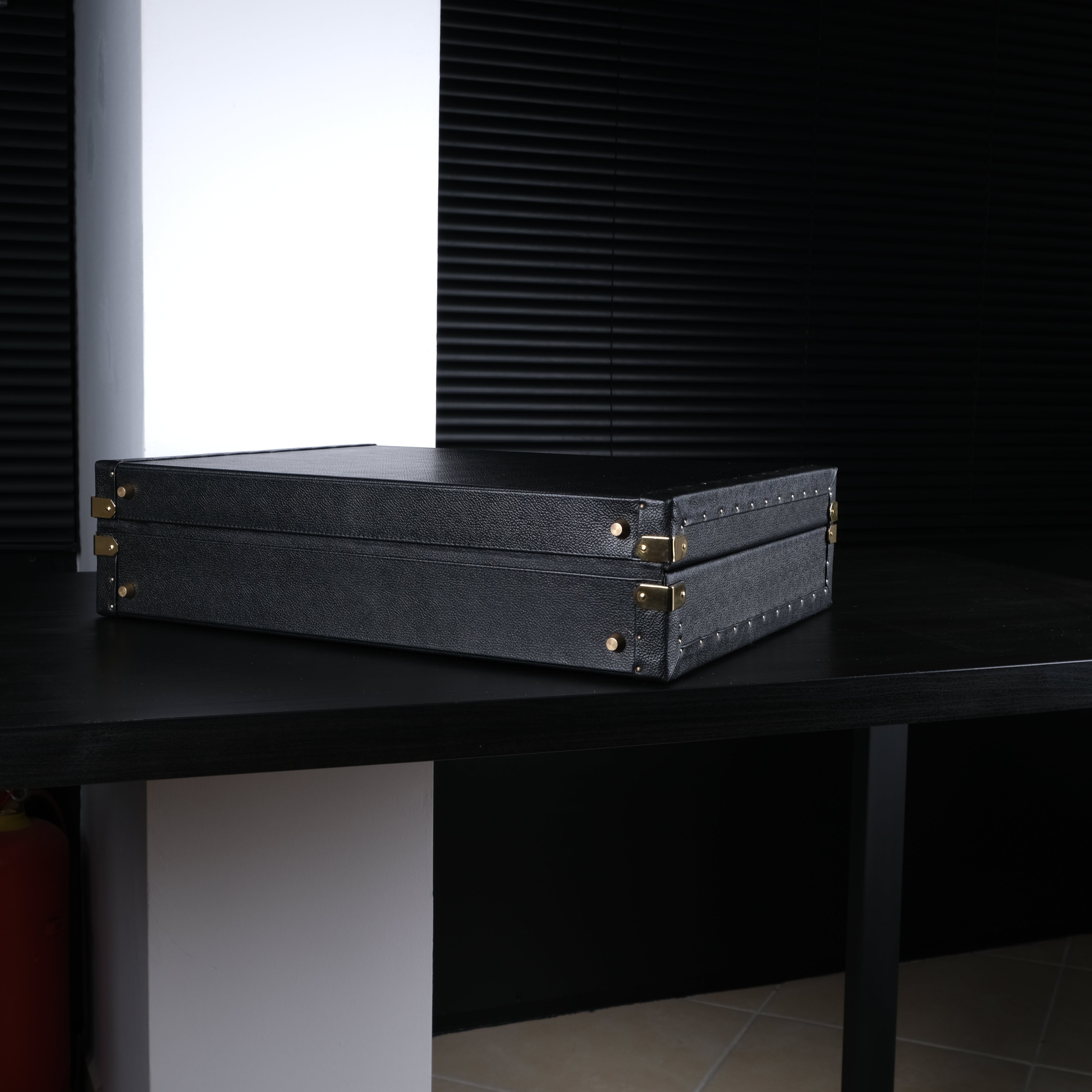 OFL Watch Case – Amiet Edition Black & Grey (10–15 Watches)